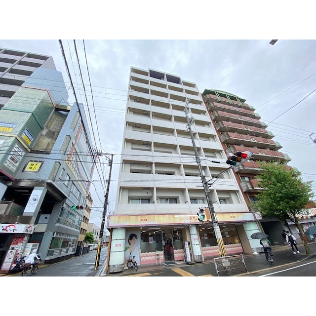 西大路駅より徒歩1分 築19年9ヶ月 10階建の賃貸物件