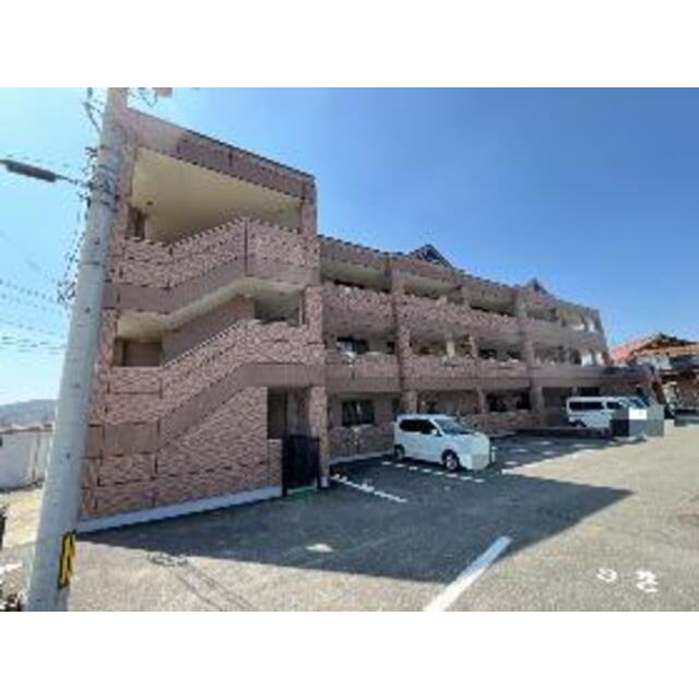  築19年5ヶ月 3階建の賃貸物件