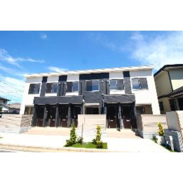 三郷駅より徒歩20分 新築 2階建の賃貸物件