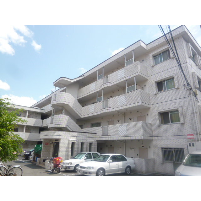 服部天神駅より徒歩15分 築38年3ヶ月 4階建の賃貸物件