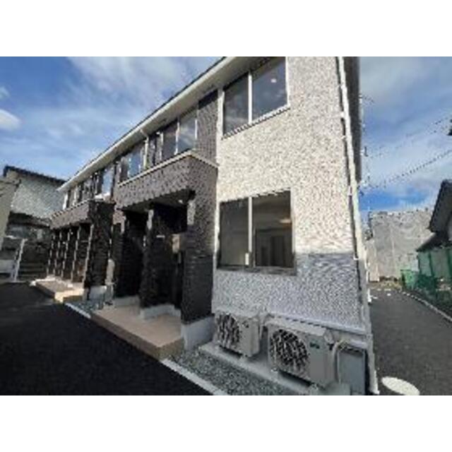  新築 2階建の賃貸物件