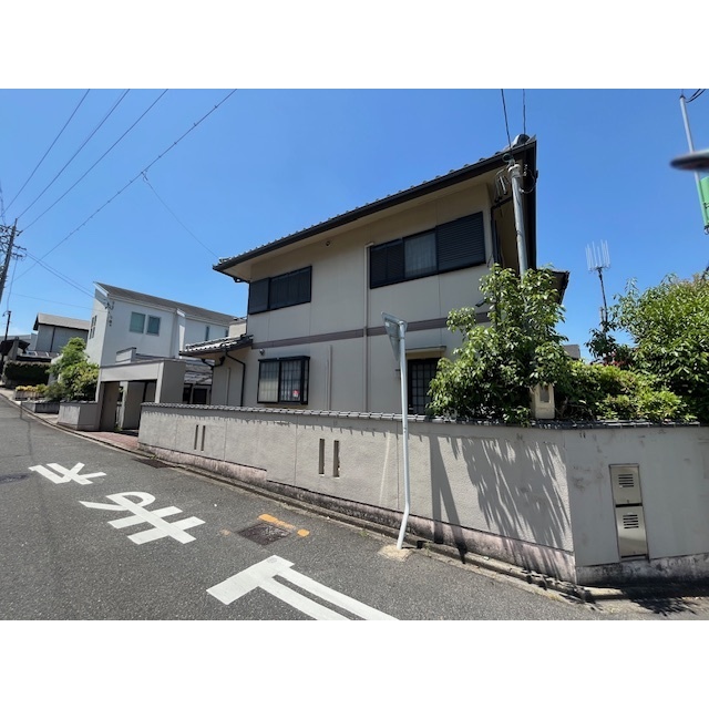 自由ヶ丘駅より徒歩9分 築31年6ヶ月 2階建の賃貸物件