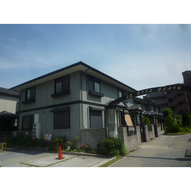 園田駅より徒歩17分 築26年9ヶ月 2階建の賃貸物件