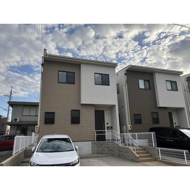 柴田駅より徒歩11分 築12年11ヶ月 2階建の賃貸物件