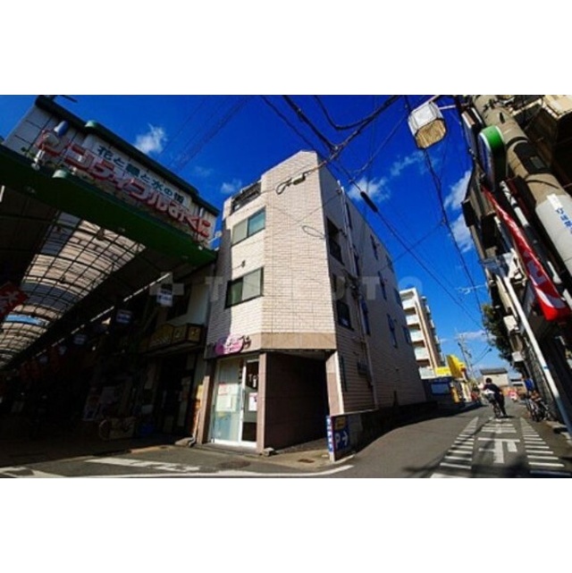 アーバン西三国の賃貸物件