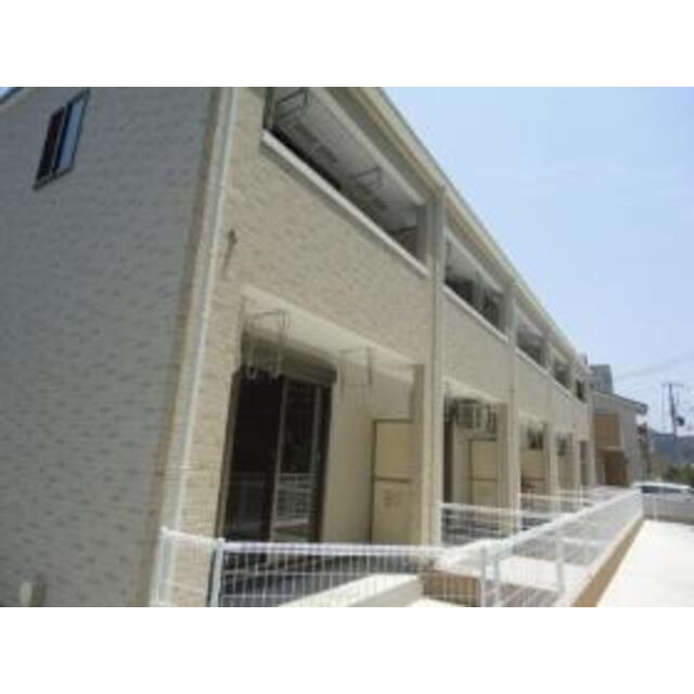  築11年6ヶ月 2階建の賃貸物件