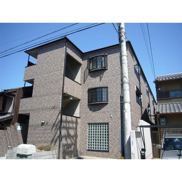 伏見桃山駅より徒歩9分 築26年9ヶ月 3階建の賃貸物件
