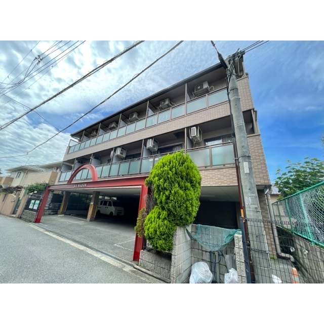 あびこ駅より徒歩10分 築28年8ヶ月 3階建の賃貸物件