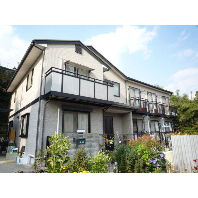 甲東園駅より徒歩21分 築26年8ヶ月 2階建の賃貸物件