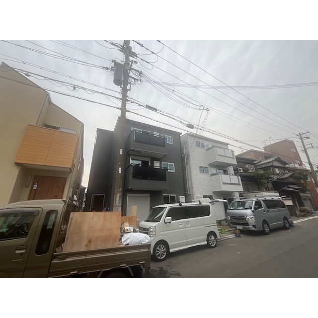 湊駅より徒歩9分 新築 3階建の賃貸物件