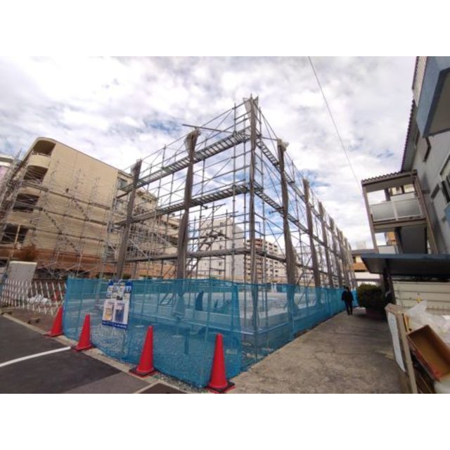 南茨木駅より徒歩3分 新築 3階建の賃貸物件