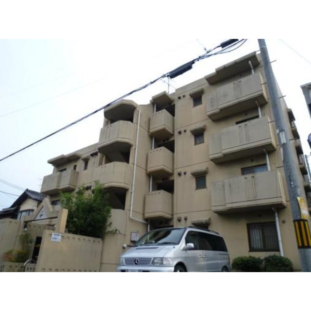 北大路駅より徒歩15分 築38年5ヶ月 4階建の賃貸物件