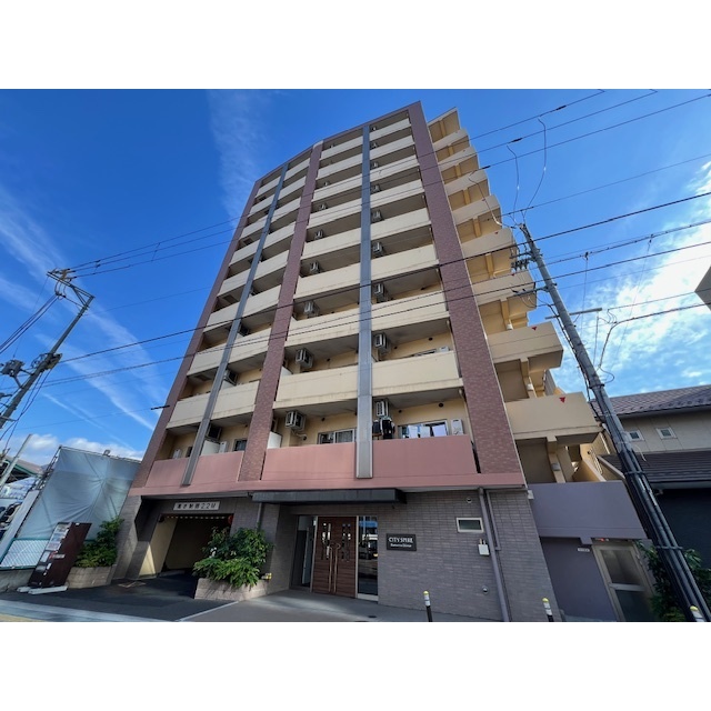 びわ湖浜大津駅より徒歩2分 築18年8ヶ月 10階建の賃貸物件