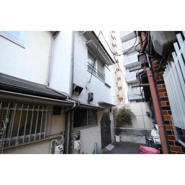 塚本駅より徒歩9分 築49年11ヶ月 2階建の賃貸物件