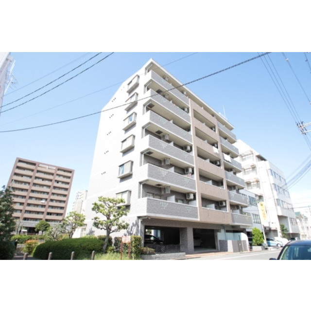 堺駅より徒歩4分 築23年9ヶ月 7階建の賃貸物件
