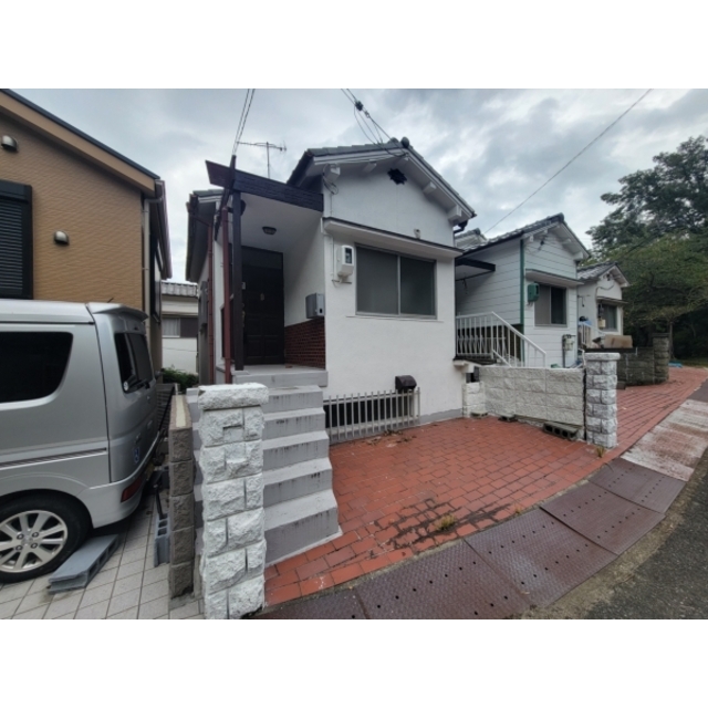 塩屋駅より徒歩14分 築47年10ヶ月 2階建の賃貸物件