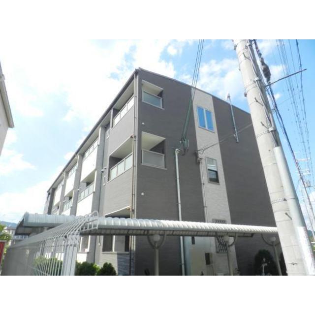 池田駅より徒歩24分 築11年8ヶ月 3階建の賃貸物件