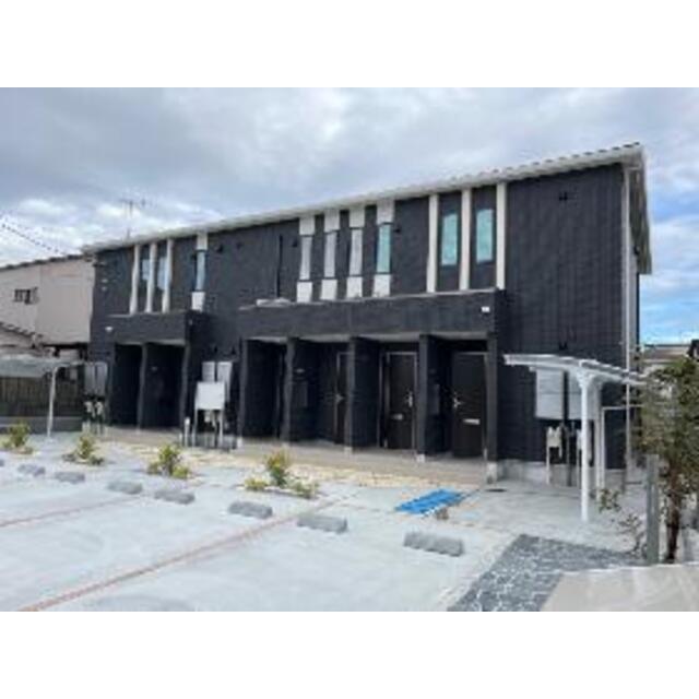 前後駅よりバス16分 徒歩1分 築2年7ヶ月 2階建の賃貸物件