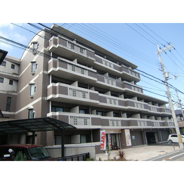 長岡天神駅より徒歩3分 築31年3ヶ月 5階建の賃貸物件