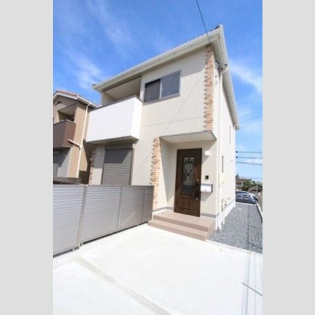 藤が丘駅より徒歩10分 築9年7ヶ月 2階建の賃貸物件