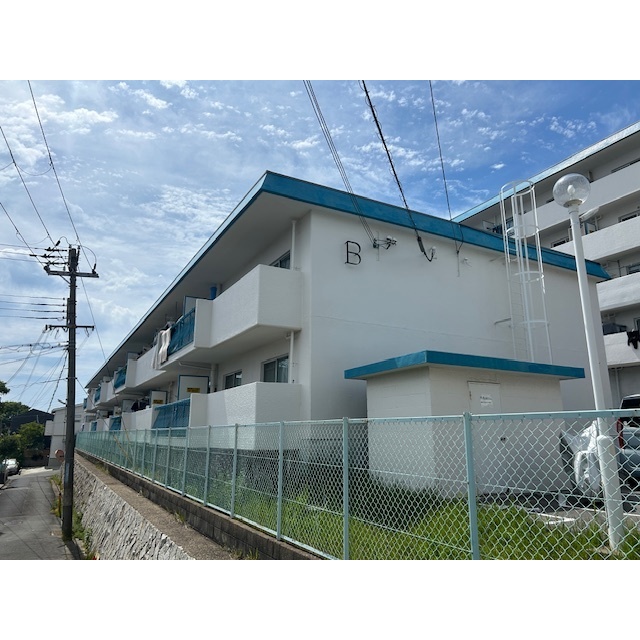 山陽塩屋駅より徒歩9分 築52年7ヶ月 2階建の賃貸物件