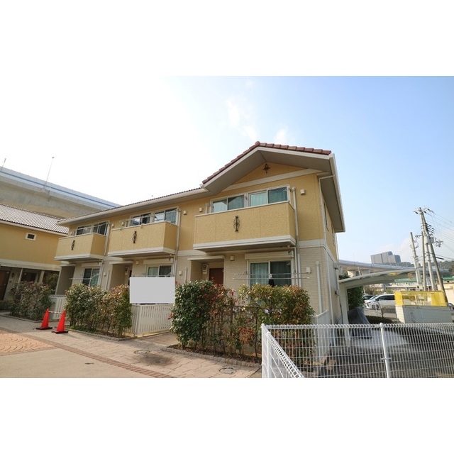 山陽塩屋駅より徒歩40分 築14年2ヶ月 2階建の賃貸物件