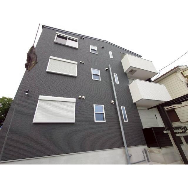 服部天神駅より徒歩17分 新築 3階建の賃貸物件