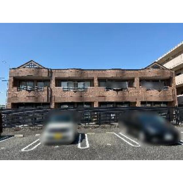 ワイズ・コンドミニアムの賃貸物件