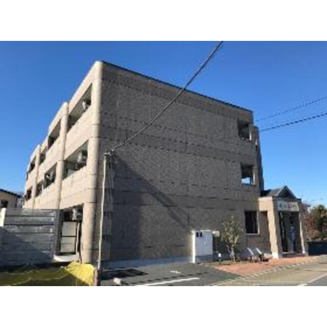 本厚木駅よりバス12分 徒歩5分 築16年6ヶ月 3階建の賃貸物件