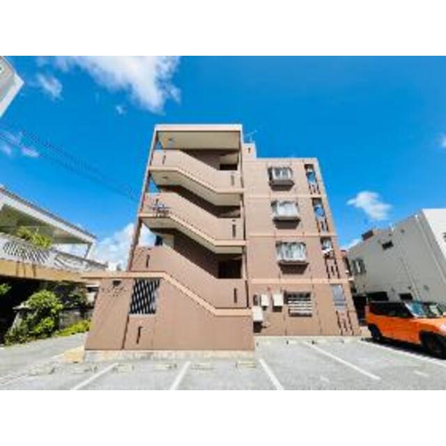  築13年6ヶ月 4階建の賃貸物件