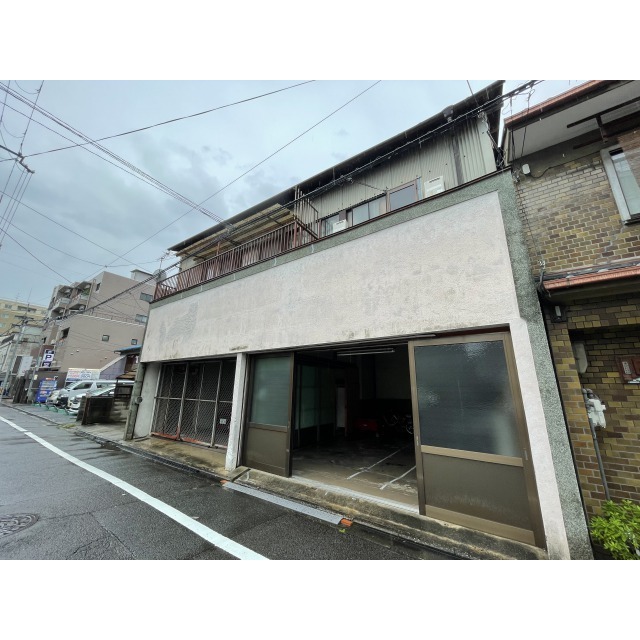 大宮駅より徒歩10分 築44年7ヶ月 2階建の賃貸物件