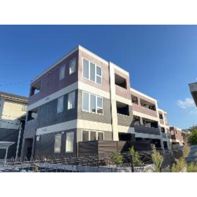 木更津駅より徒歩7分 築1年1ヶ月 3階建の賃貸物件