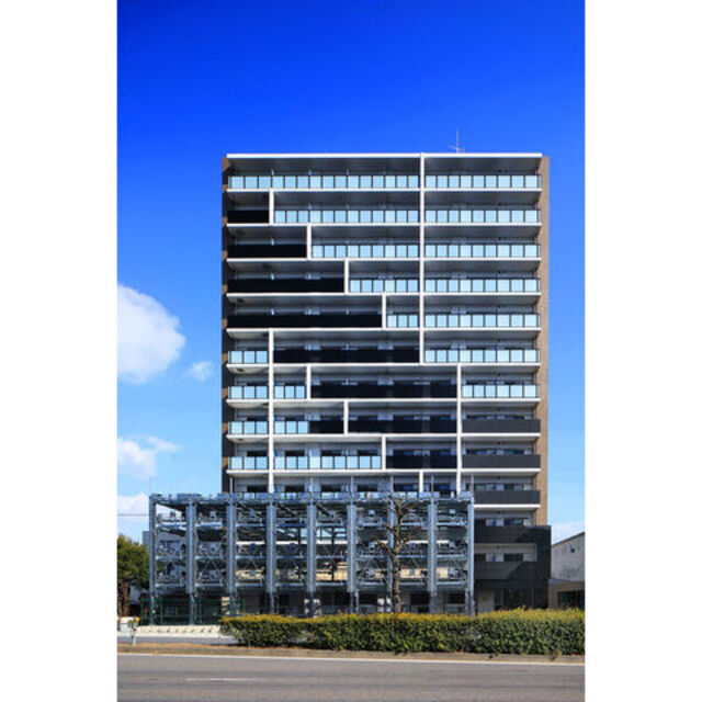 中岡崎駅より徒歩7分 新築 13階建の賃貸物件