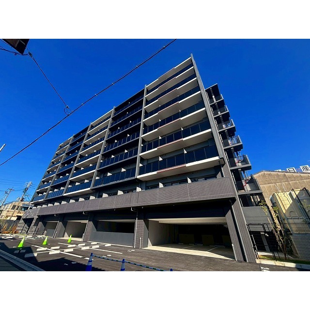 金山駅より徒歩10分 新築 8階建の賃貸物件