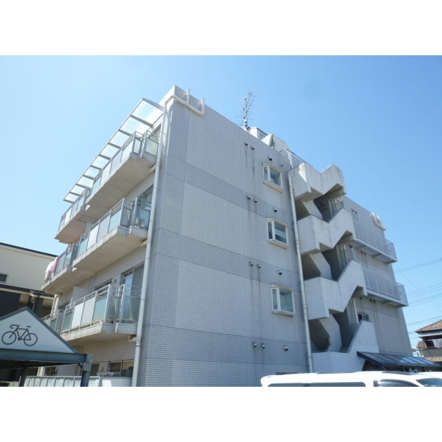 武庫之荘駅より徒歩12分 築36年4ヶ月 4階建の賃貸物件