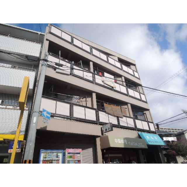 塚本駅より徒歩15分 築35年1ヶ月 4階建の賃貸物件
