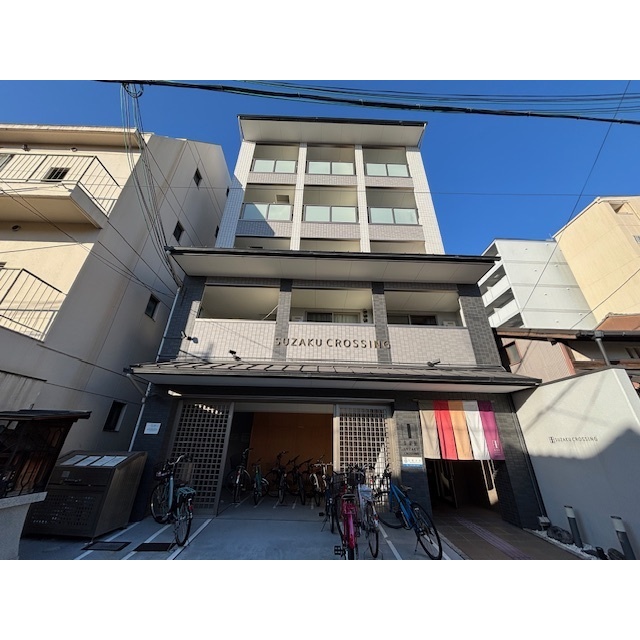 二条駅より徒歩15分 築8年6ヶ月 5階建の賃貸物件