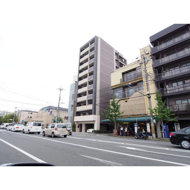 西大路駅より徒歩12分 築17年8ヶ月 10階建の賃貸物件