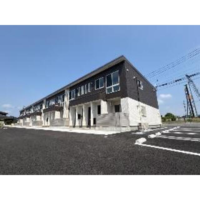  新築 2階建の賃貸物件