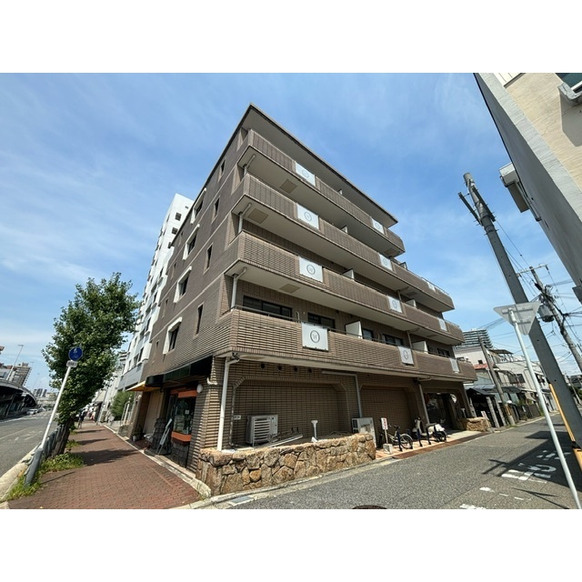 ウィンザー皐月の賃貸物件