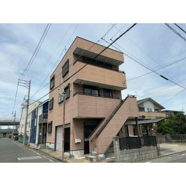 下小田井駅より徒歩3分 築24年8ヶ月 3階建の賃貸物件