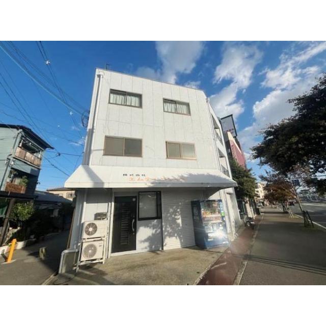 蛍池駅より徒歩12分 築38年6ヶ月 3階建の賃貸物件