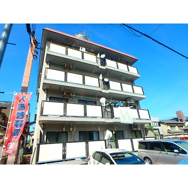 藤森駅より徒歩10分 築38年8ヶ月 4階建の賃貸物件