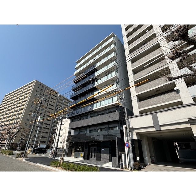 神戸駅より徒歩9分 築1年8ヶ月 10階建の賃貸物件