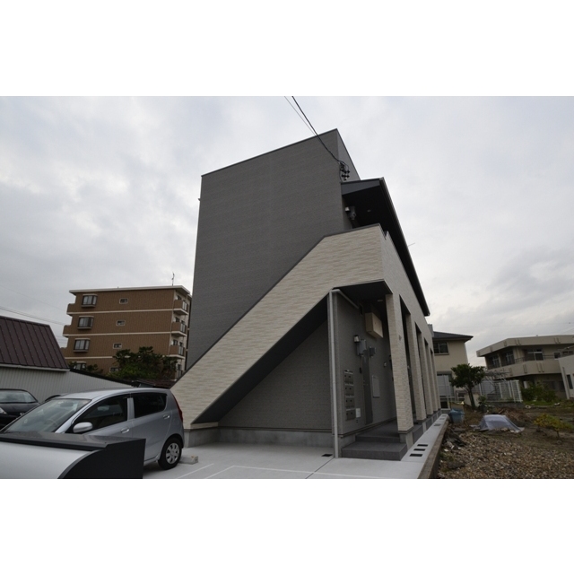 アルモ四女子の賃貸物件