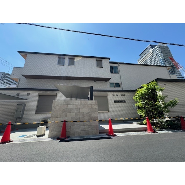 中崎町駅より徒歩5分 築1年6ヶ月 3階建の賃貸物件