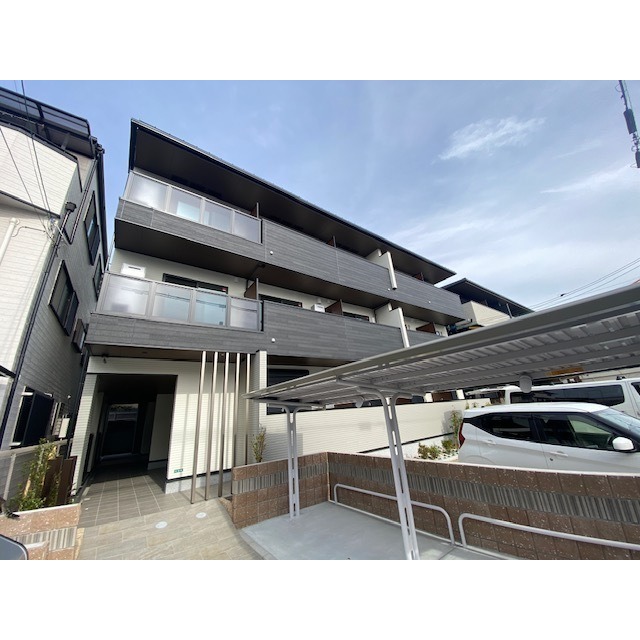 堺東駅より徒歩20分 新築 3階建の賃貸物件