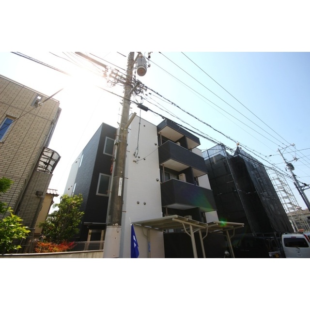 東高須駅より徒歩18分 築7年7ヶ月 3階建の賃貸物件