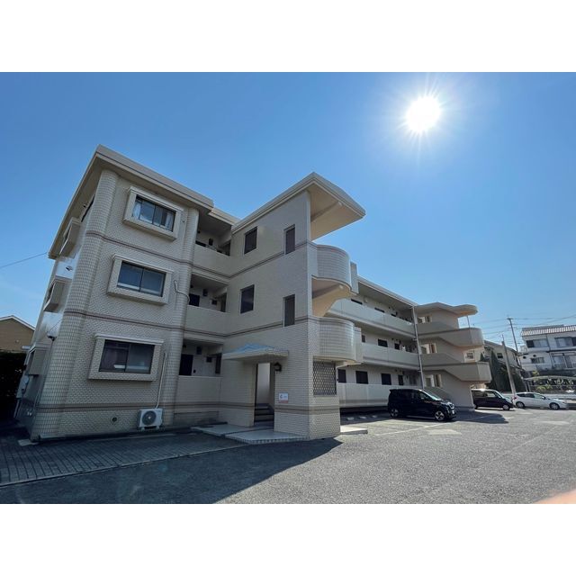 梅林駅より徒歩4分 築37年3ヶ月 3階建の賃貸物件