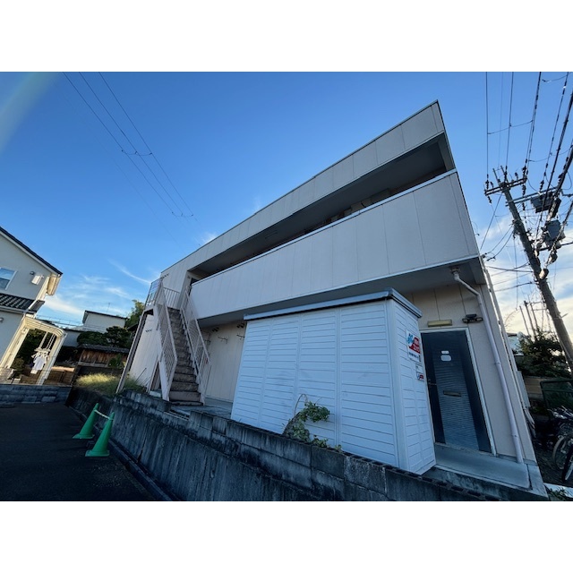 瀬田駅より徒歩15分 築32年1ヶ月 2階建の賃貸物件